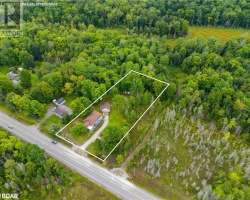 Property for Sale on 1526 Highway 118 E, Bracebridge