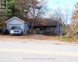 Cottage for Sale on Lake Couchiching