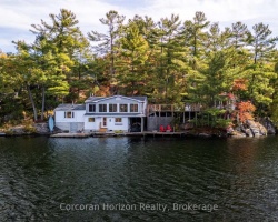 Cottage for Sale on Six Mile Lake