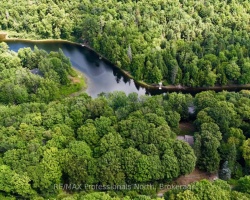 Cottage for Sale on Muskoka River
