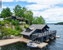 Cottage for Sale on Lake Rosseau