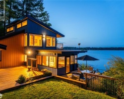 Cottage for Sale on Sparrow Lake