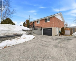 Property for Sale on 8271 93 HIGHWAY, Tiny (Wyebridge)