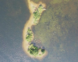Cottage for Sale on Canal Lake