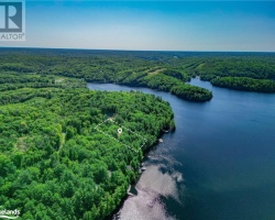 Cottage for Sale on Mill Lake