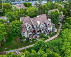 Cottage for Sale on Fairy Lake