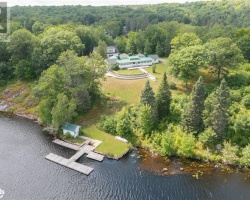 Cottage for Sale on Browns Lake