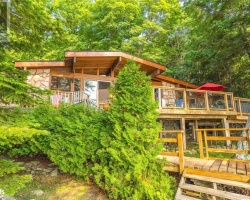 Cottage for Sale on Kennisis Lake