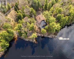 Cottage for Sale on Gibson Lake