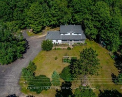 Property for Sale on 1070 Tally Ho Winter Park Road, Lake of Bays