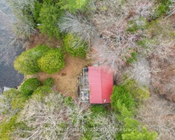 Cottage for Sale on Boyne Lake