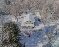 Cottage for Sale on Manitouwabing Lake